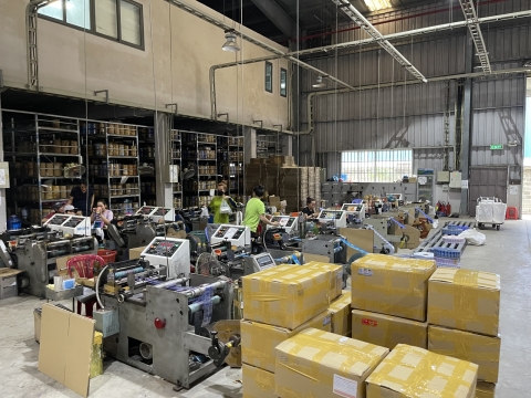 Máy cắt nhãn chai, MC nắp bình, MC vòi