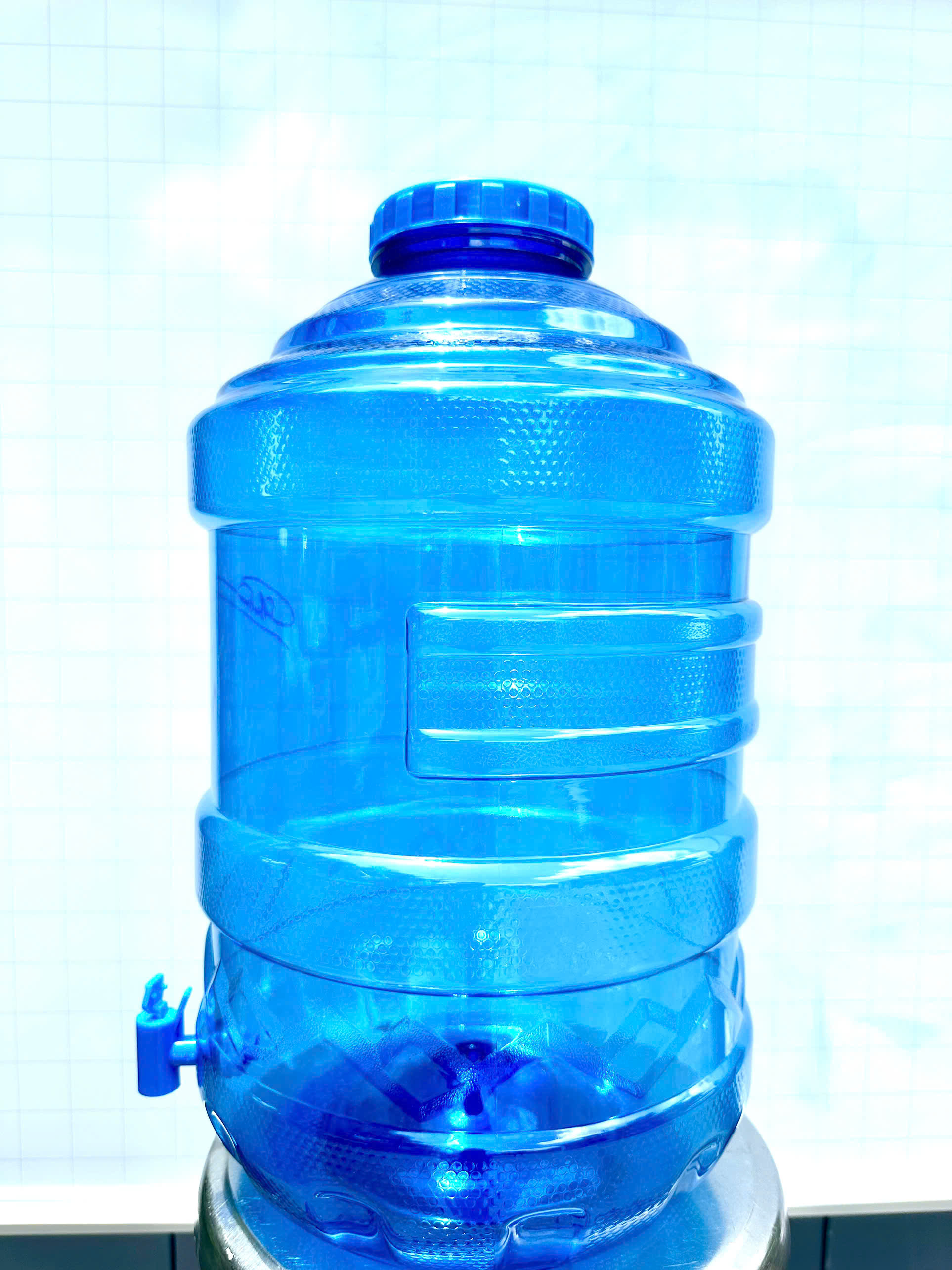 Phôi Bình nước uống