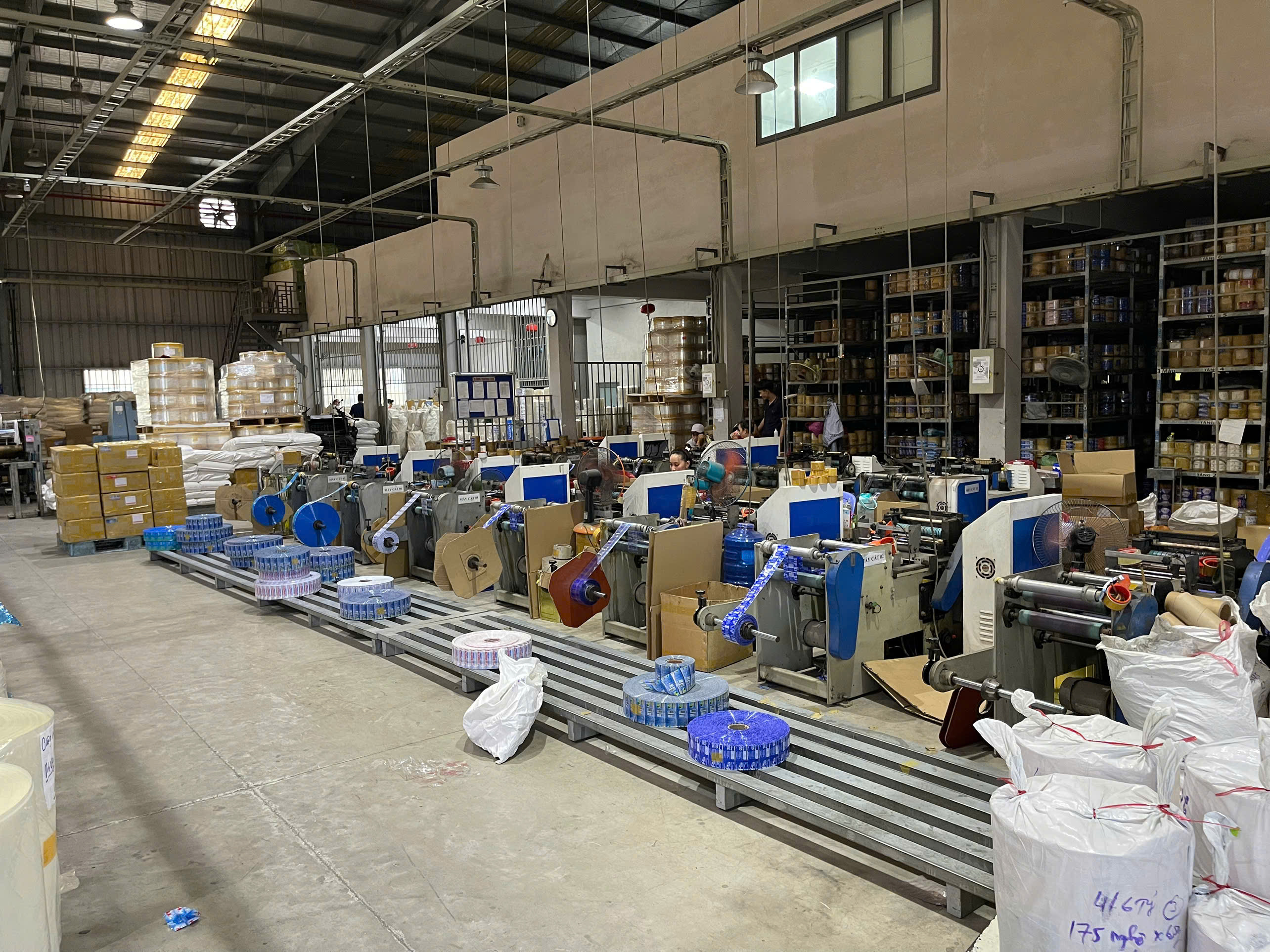 In màng co giá rẻ tại TP.HCM